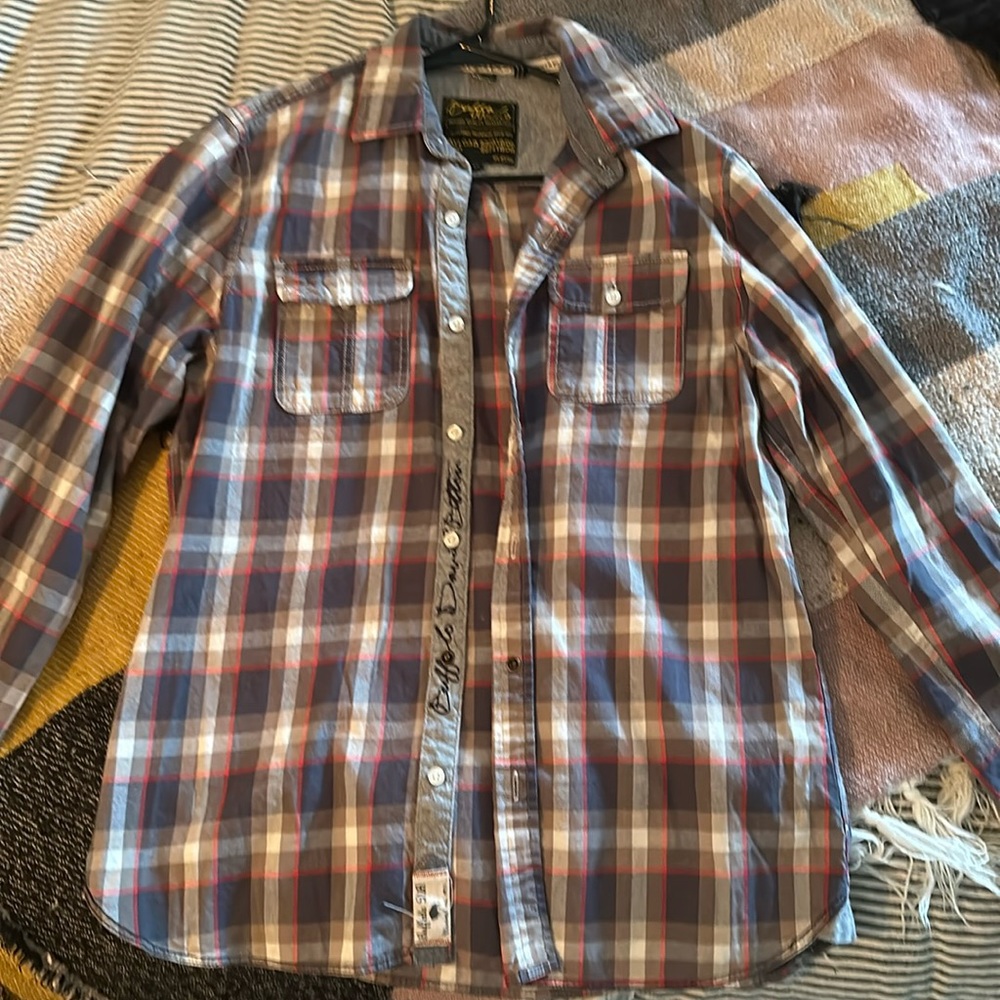 Small men’s buffalo button up. Vintage